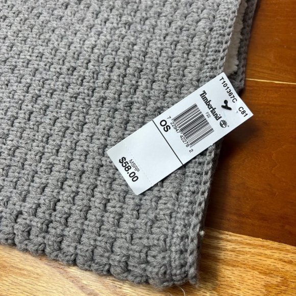 Timberland Women’s Sherpa Lined Neck Gaiter - Picture 2 of 8